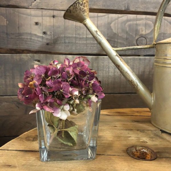 Vase carré