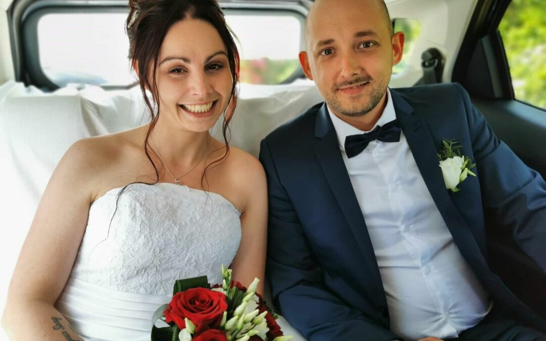 UN MARIAGE EN PETIT COMITE